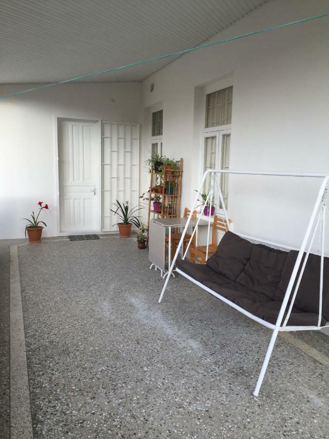 Apartamento Host N1 Kutaisi Exterior foto